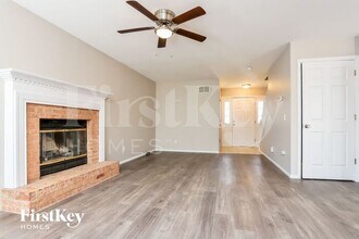 1296 Harvest Ridge Dr in St. Charles, MO - Building Photo - Building Photo