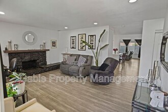 14628 Daisy Meadow St in Santa Clarita, CA - Building Photo - Building Photo