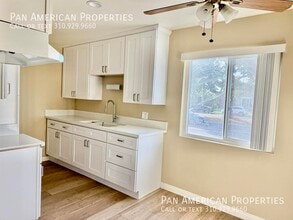 326 S Gerhart Ave in East Los Angeles, CA - Building Photo - Building Photo