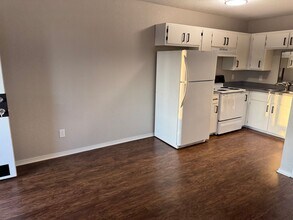 323 S 12th St in Van Buren, AR - Building Photo - Building Photo