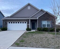 1034 Long Stand Dr in Greenwood, IN - Building Photo