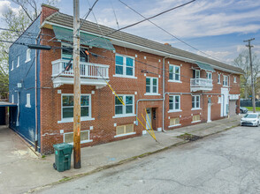 205 E 156th St in Cleveland, OH - Building Photo - Building Photo