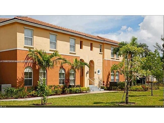 10022 NW 7th Ave in Miami, FL - Building Photo - Building Photo