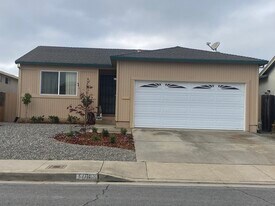 763 Bronte Ave in Watsonville, CA - Building Photo