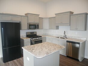 8605 Channing Ln in Southaven, MS - Foto de edificio - Building Photo