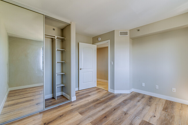 Bayview Tower Condominiums in National City, CA - Building Photo - Building Photo