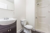 1706 Fontain St photo'