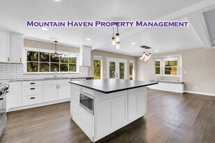 6554 High Cir in Morrison, CO - Building Photo