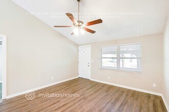 10104 Enchanted Oaks Ct in Tampa, FL - Building Photo - Building Photo