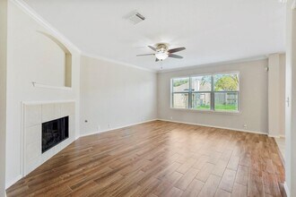 10411 Deer Branch in Missouri City, TX - Building Photo - Building Photo