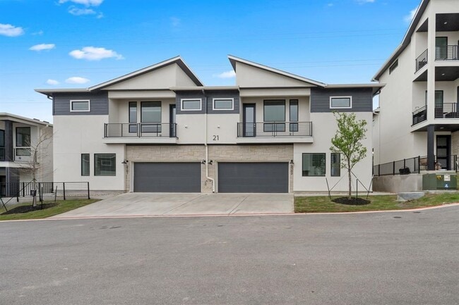 property at 2050 Lohmans Spur Rd