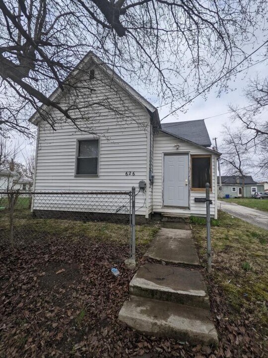 626 E Jackson St in Kokomo, IN - Building Photo