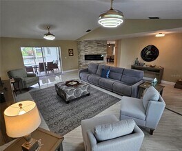 136 SE 5th St in Cape Coral, FL - Building Photo - Building Photo