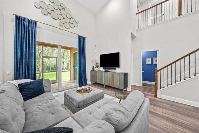 1404 Ridge Terrace in Tarpon Springs, FL - Building Photo - Building Photo