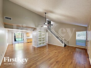 3311 Birch Creek Dr in Houston, TX - Building Photo - Building Photo