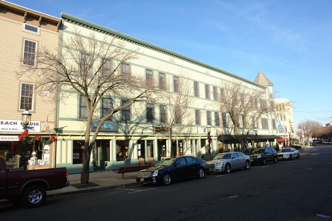 601-611 Cookman Ave in Asbury Park, NJ - Foto de edificio