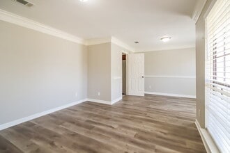 1235 Park Ln in Katy, TX - Building Photo - Building Photo