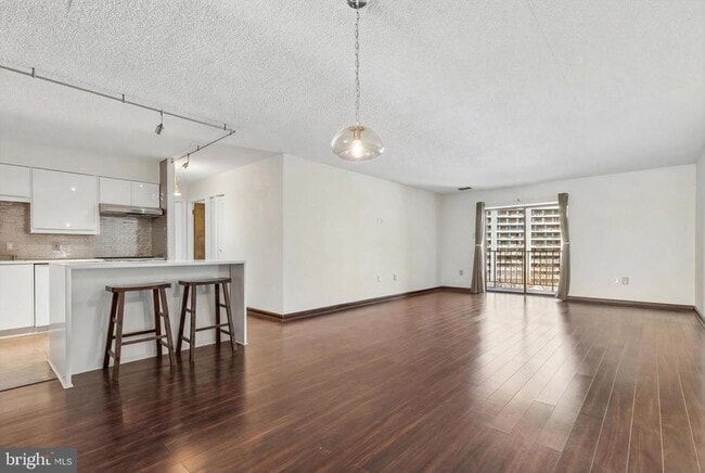 property at 10503 Valley Forge Cir