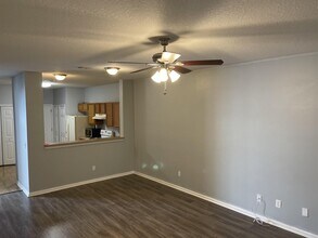 4734 Playpen Dr in Jacksonville, FL - Building Photo - Building Photo