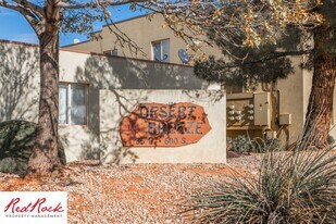 35 E 600 S in Ivins, UT - Building Photo