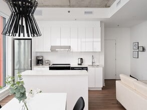Zenith Condo Rentals Quartier Latin in Montréal, QC - Building Photo - Building Photo