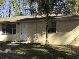 2240 Wednesday St in Tallahassee, FL - Building Photo