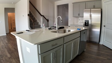 225 Mosby Dr in Fountain Inn, SC - Building Photo - Building Photo
