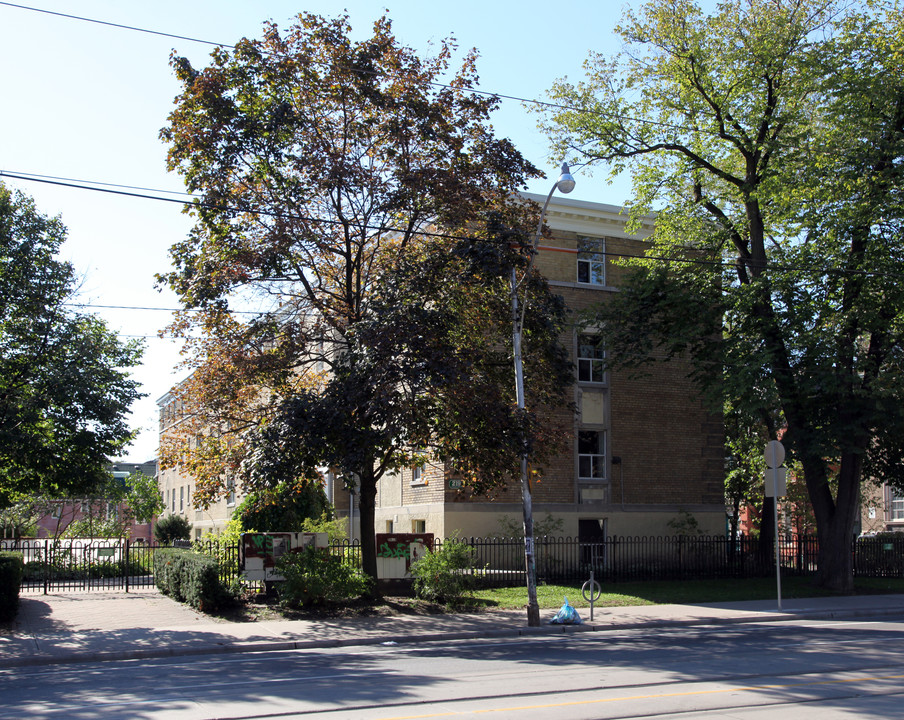 Cawthra Mansions Co-op in Toronto, ON - Building Photo