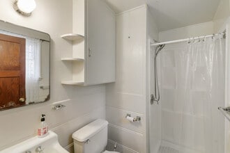 32780 Deer Lick Dr in Running Springs, CA - Building Photo - Building Photo