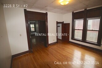 3228 R St in Lincoln, NE - Building Photo - Building Photo