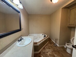 1713 Bingham Ave in Stephenville, TX - Building Photo - Building Photo