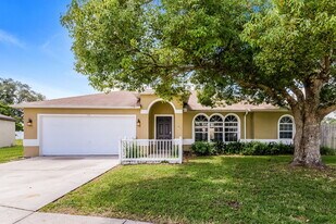 115 Pine Top Ln in Kissimmee, FL - Building Photo