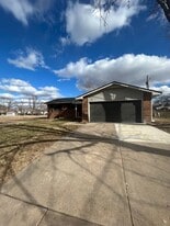 1208 N Brunswick Ln in Wichita, KS - Building Photo