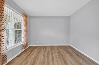 740 Mayfair Ct in Suwanee, GA - Building Photo - Building Photo