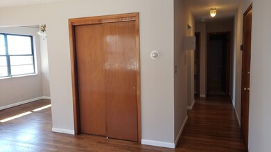 640 Fairview Ave in Fairview, NJ - Building Photo - Building Photo