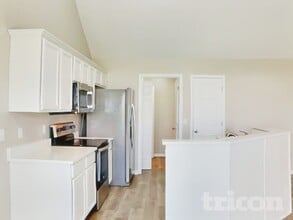 1889 Olive Cir in Nashville, TN - Building Photo - Building Photo