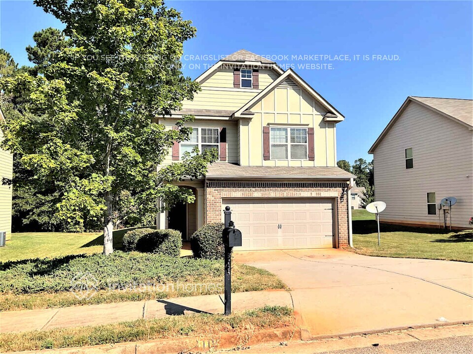 119 Biscayne Terrace in Hampton, GA - Building Photo