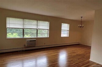 65 Curie Rd in Cornwall On Hudson, NY - Building Photo - Building Photo