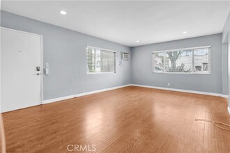117 S Ivy Ave-Unit -A in Monrovia, CA - Building Photo - Building Photo