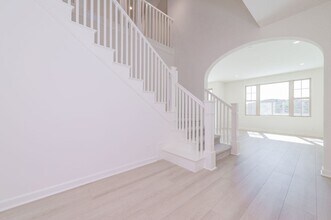 248 Canterbury in Irvine, CA - Building Photo - Building Photo
