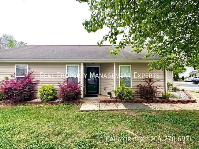 6229 Green Vista Ct in Charlotte, NC - Building Photo - Building Photo