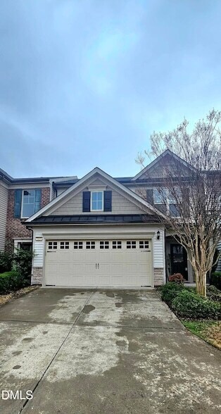 property at 313 Brier Crossings Loop