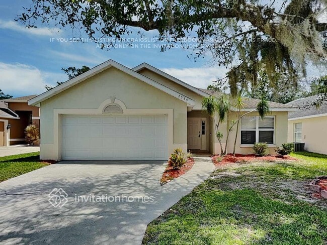 property at 2539 Chatham Cir