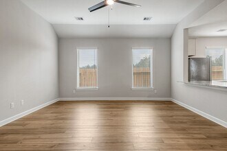 15686 Honey Cv Dr in Conroe, TX - Building Photo - Building Photo