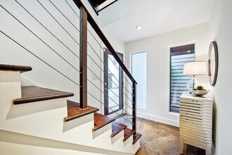 1821 W Main St in Houston, TX - Building Photo - Building Photo