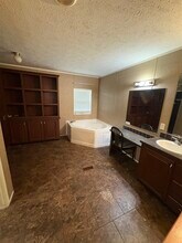 643 Dogwood Trl in Corbin, KY - Foto de edificio - Building Photo