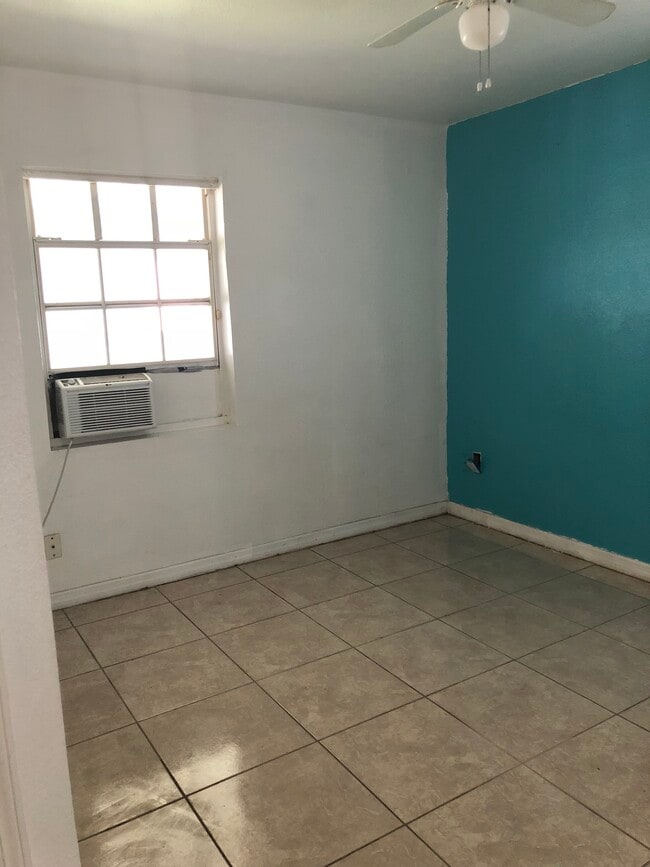 2807 Formosa Ave in Orlando, FL - Building Photo - Building Photo