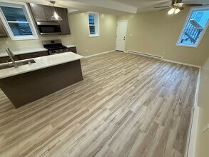 2537 N Weil St in Milwaukee, WI - Building Photo - Building Photo