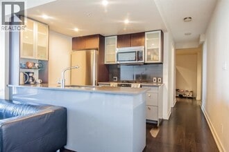 7080 No. 3 Road in Richmond, BC - Building Photo - Building Photo