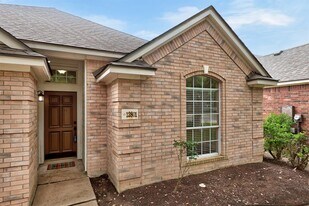12801 Withers Way in Austin, TX - Building Photo